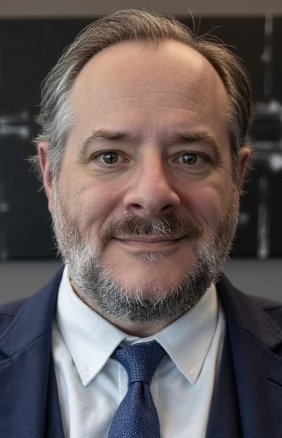 Clark Ruttinger headshot